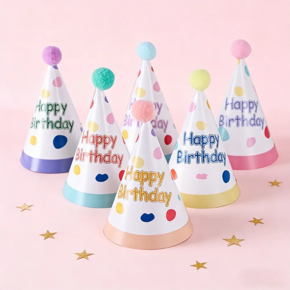 Chapeaux de fête couleur macaron, 12/24 pièces, adaptés aux célébrations d'anniversaire/de fêtes/décorations de fête. Chapeaux d'anniversaire en papier jetables avec un design conique mignon, parfaits pour les fêtes d'anniversaire et les réunions de famille
