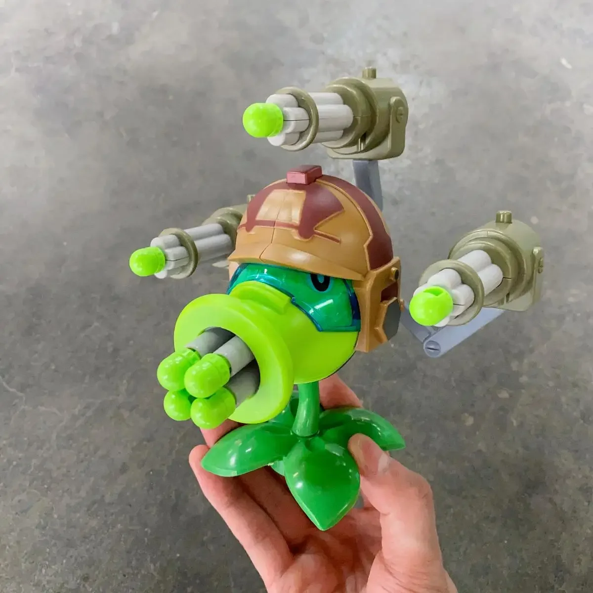 

New Plants Vs Zombies Gatlin Pea Shooter Dr. Zombie Genuine Game Scene Figure Ornaments Soft Silicone Figure Boy Birthday Gift