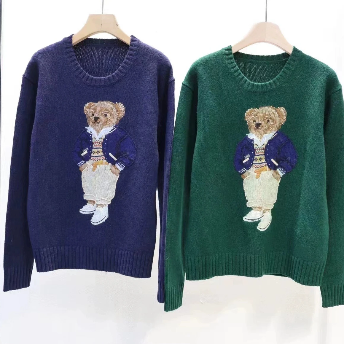 Women's Sweater 2024 Autumn/Winter High end Comfortable Casual Bear Pattern Warm Cashmere Sweater Men's Sweater Couple's Wear