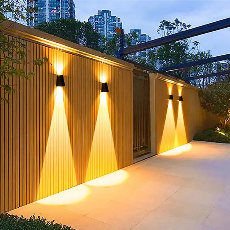AA19 2LED Outdoor Wall Light Waterproof Solar Outdoor Ambient Lighting Warm White Lights Garden Lights Outdoor Wall Lamp