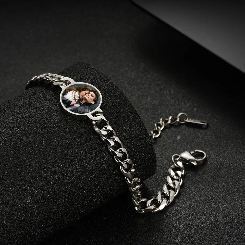 Customizable Heart Photo Bracelet - Personalized Picture Chain for Couples & Best Friends - Engraved Memory Keepsake Gift