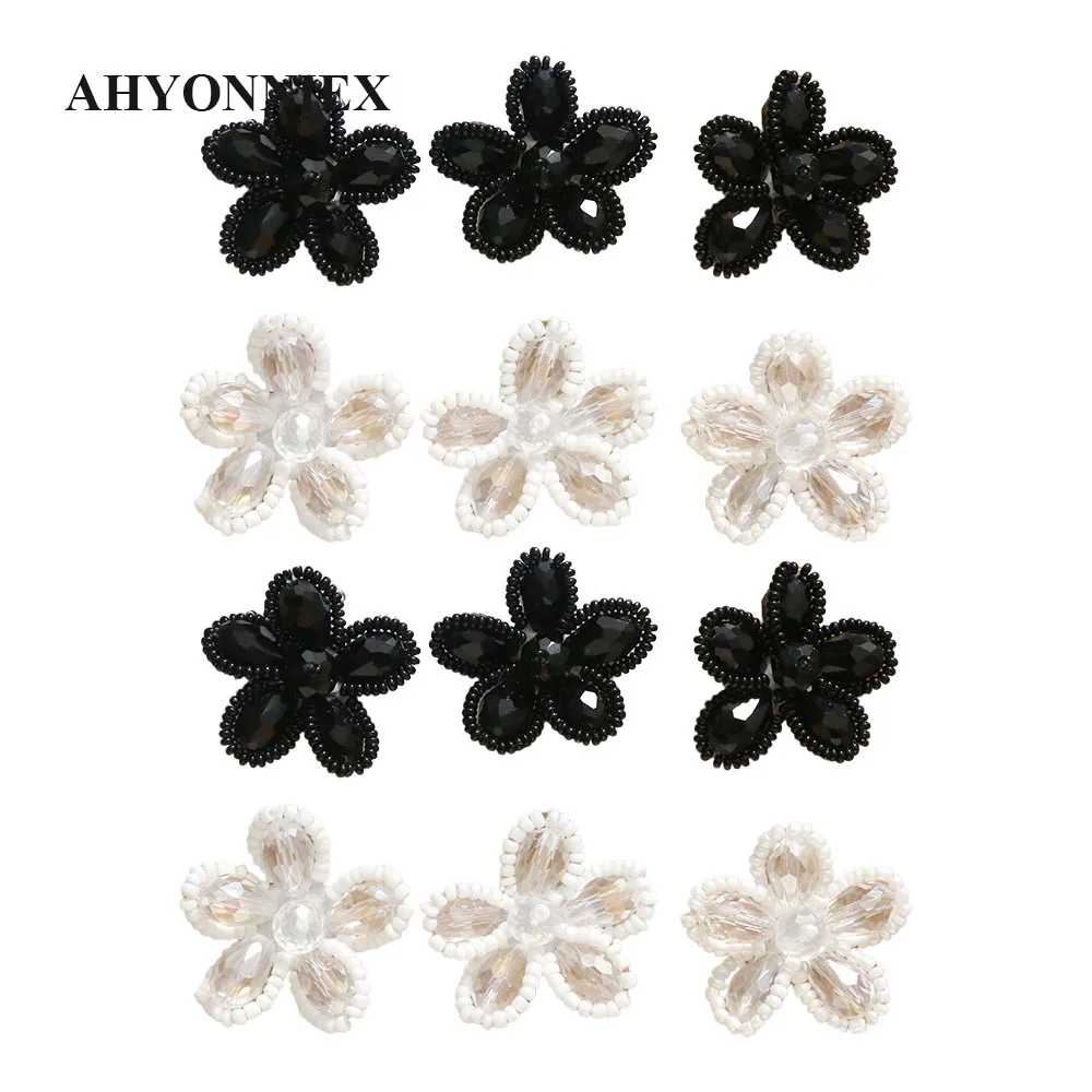 2Pcs/Lot White Black Small Beads Flower Patches Applique Sew on Beaded Earring DIY Accessories Clothes Shoes Bags Patches