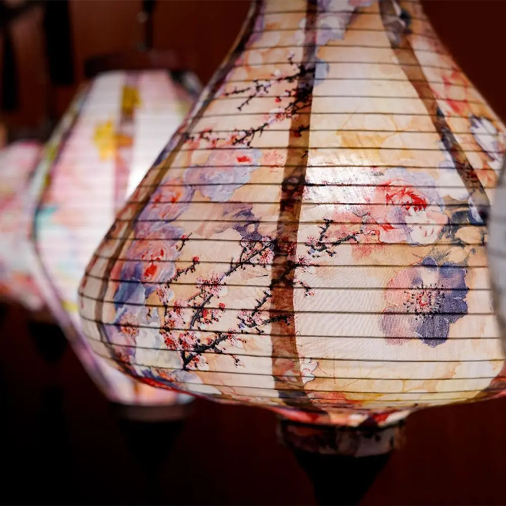 Vintage Silk Lanterns Hanging Exquisite Craftsmanship Lanterns Waterproof with Tassels Flower Printed Lantern Outdoor