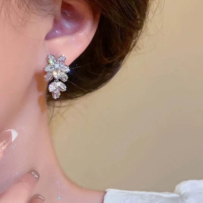 أقراط كورية من الكريستال على شكل زهرة للنساء ، زركون لامع ، هندسية ، مزاجية ، مجوهرات حفلات الزفاف ، أزياء أنيقة #3