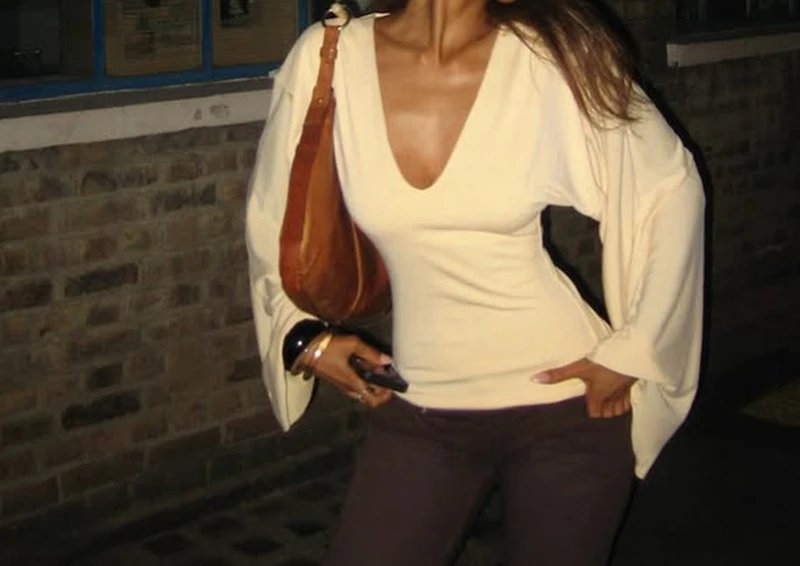 2025 Temperament Waist Cinching Solid Color Bat Sleeve Loose Women's V-neck Slim Fit Versatile Top