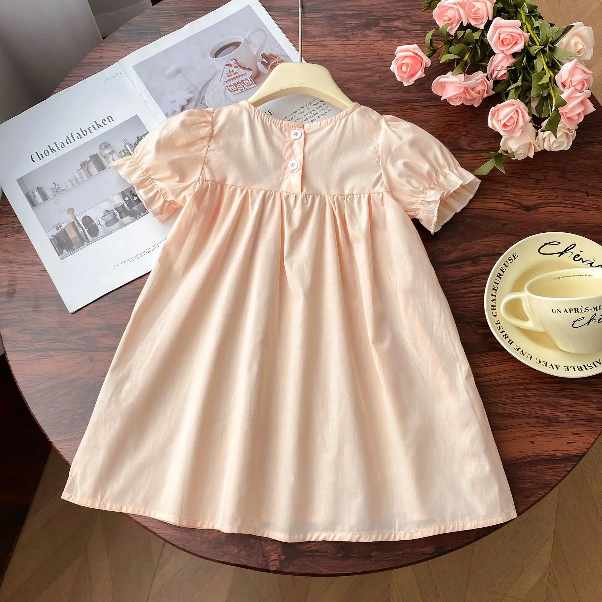 Solid color Puffy sleeves Roses are embroidered with flowers A dress summer dress  girl dress 2t-7t year kids dresses for girls