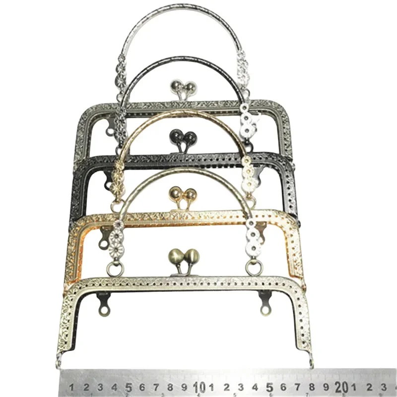 

High Quality 18.5cm Square Embossed Three Flower Mouth Gold Handle for Bag Purse Frame Bag accessories