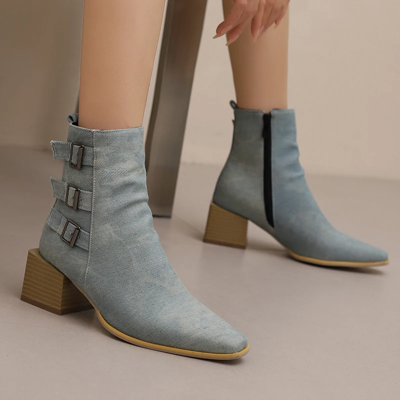 

Женские ботильоны из джинсовой ткани, крокодиловый узор, пряжка, квадратный высокий каблук, повседневная обувь, короткие ботинки, камуфляжная расцветка