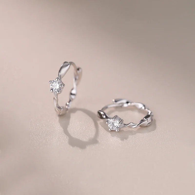 Möbius-Streifen aus 925er-Sterlingsilber, Zirkon, gewellt, gedrehte Ohrringe, luxuriöse Damen-Verlobungszubehör, Schmuck, verhindert Allergien – Detail 2
