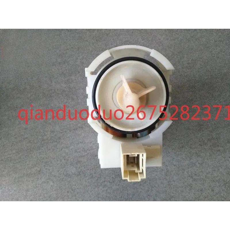 

Suitable for Siemens drum washing machine WM1095/1065 WD7205 drainage pump drain plug plug accessories