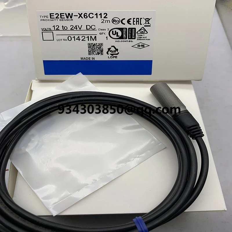 brand new Proximity switch E2EW-X6B1T12 E2EW-X6C112 E2EW-X6B3T12 E2EW-X6C312  Complete models Fast delivery