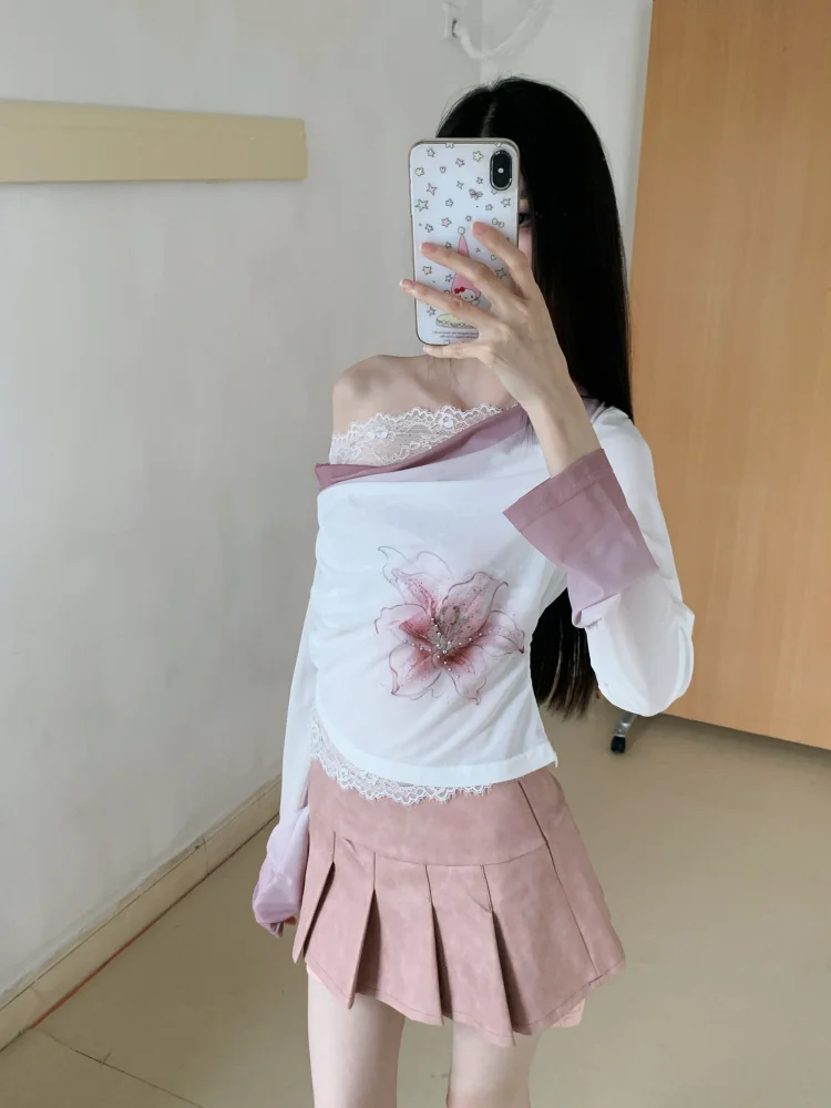 

Women's Sexy Spring Original Lace Swing Neck Design with Splicing Long Sleeve T-shirt Pink Leather Y2K Spicy Girl Short Skirt