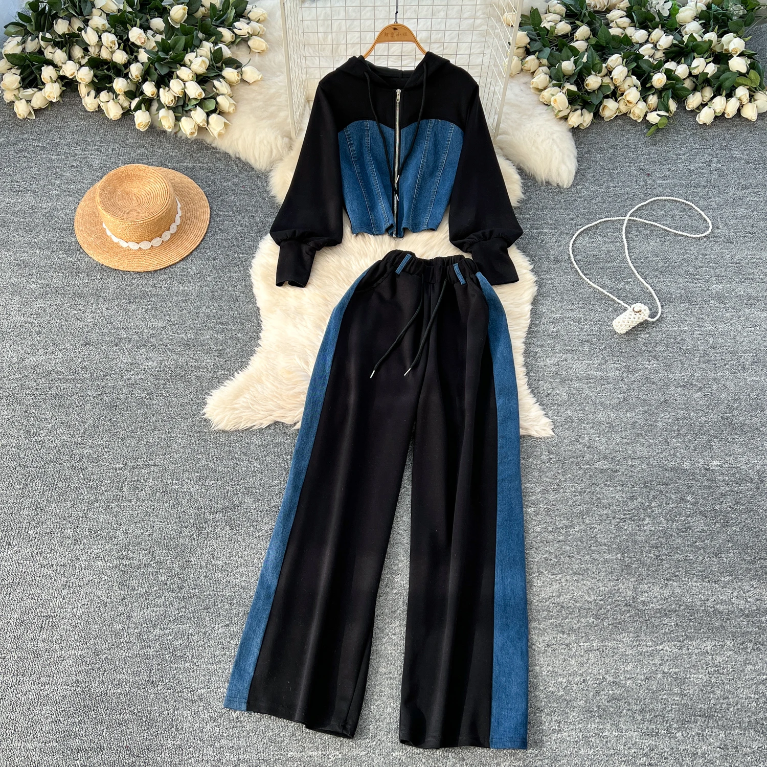 

Casual Women Sports Two-Piece Sets 2025 New Spring Autumn Denim Splicing Hoodies+High Waist Wide Leg Pants Female Outfit Suits