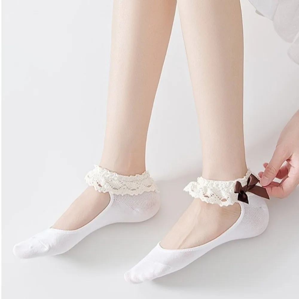 Elegant Lace Frill Boat Socks Ruffled Trim Breathable Ankle Socks Hollow Out Thin Low Cut Socks Daily