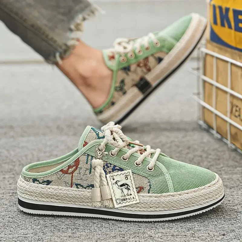 Slippers for Men Outdoor Eva Sandals Man Canvas Shoes Mascullino Designer Luxury Low Price Comfortable Rubber Fun Clappers 2025