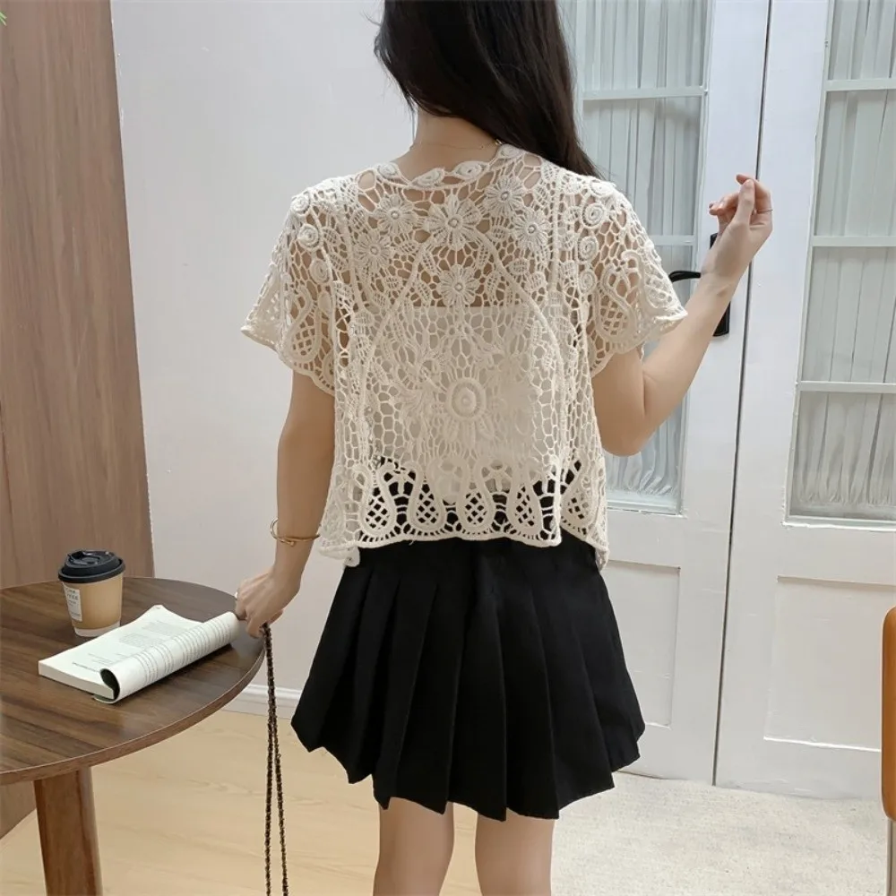 

Элегантная черно-белая свадебная летняя куртка с открытой передней частью, укороченный стиль, вязаный жилет с коротким рукавом и цветочным узором, кружевная накидка для женщин