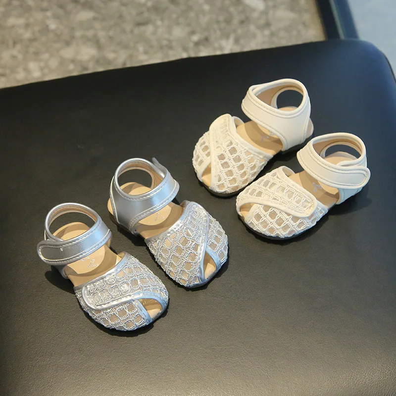 2026 Summer Girl Lolita Dress Sandals Sweet Flower Princess Causal Kids Flat Sandals Woven Hollow-out Soft Children Sandals