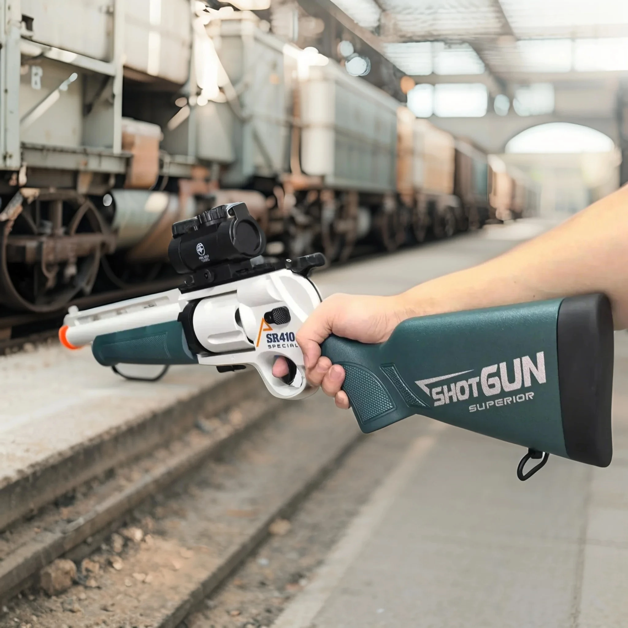 Pistola giocattolo Revolver Soft Bullet per un intrattenimento sicuro Revolver con design Soft Bullet - Sicura per un divertimento infinito