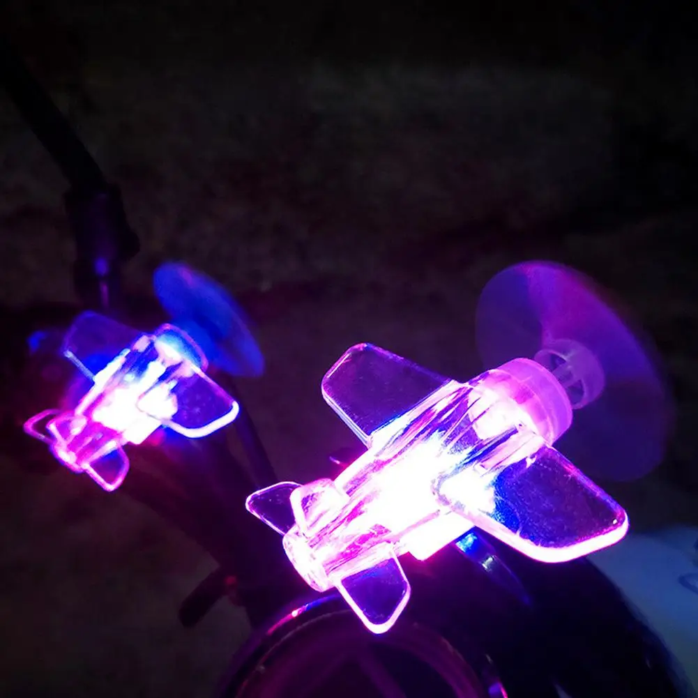 Luci colorate a LED elettriche per moto, aeroplano girevole, decorazione per aeroplano ad energia al vento, per auto, moto, biciclette, decorazioni per biciclette