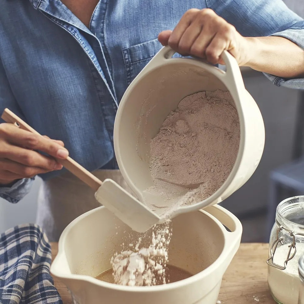 Large Mixing Bowl EASY TO CLEAN. Dishwasher Safe DURABLE AND SCRATCH RESISANT RESISTANT AGAINST TEMPERATURE CHANGE