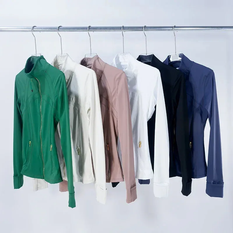 

Thin Sporty Long Sleeve Yoga Jacket Breathable Fitness Outerwear Women's Sportswear Gymnasium Top Gold Zipper Series