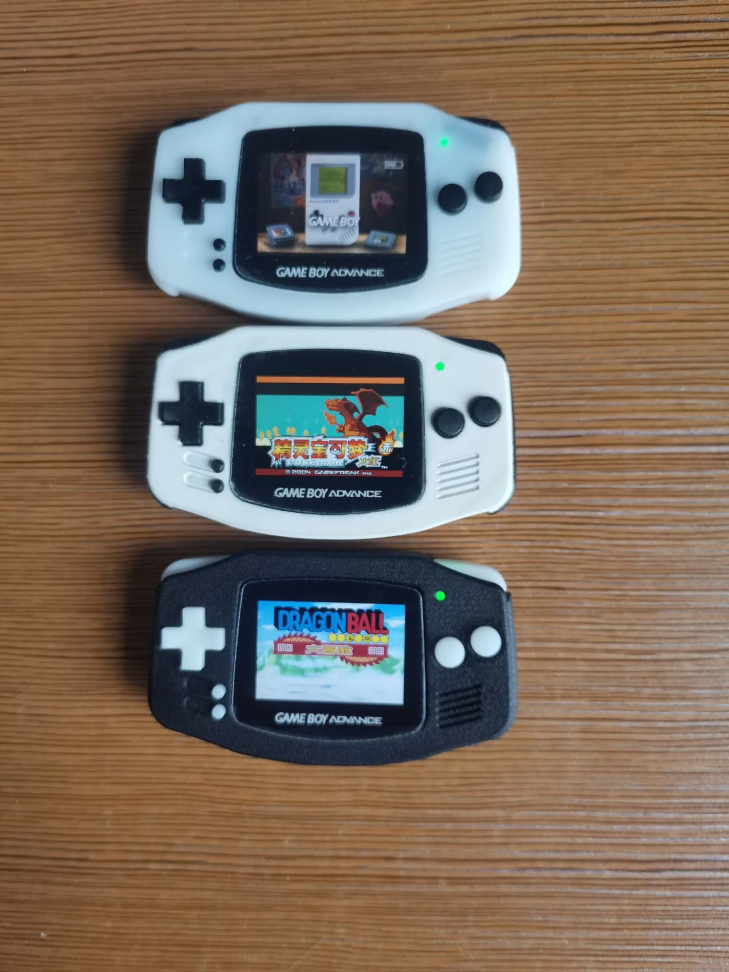 Super Mini GBA Handheld Game Console Small and Light A Mini Handheld Color Screen Game Console That Can Fit in Your Pocket Gifts