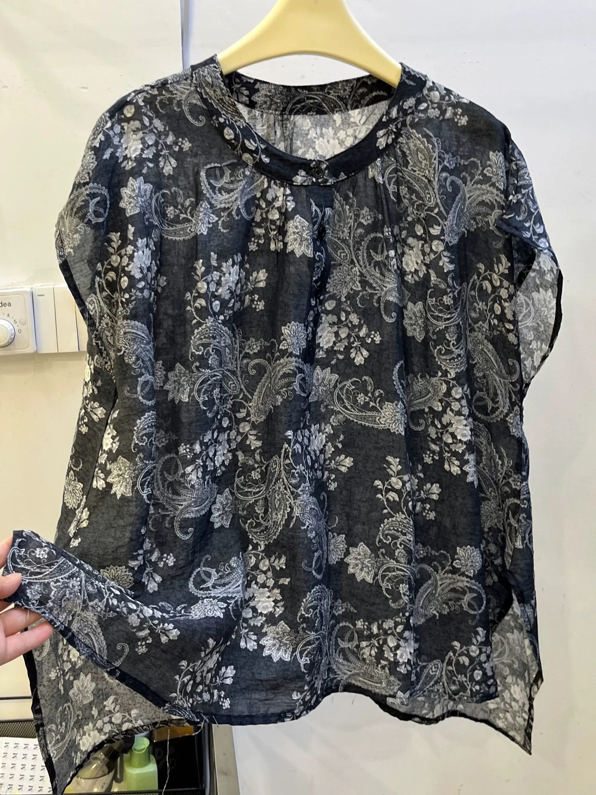 

plus Size Women's Summer Shirt Floral Print Loose Fit Thin Transparent Short Sleeve Vintage Hong Kong Style Casual Inner Wear