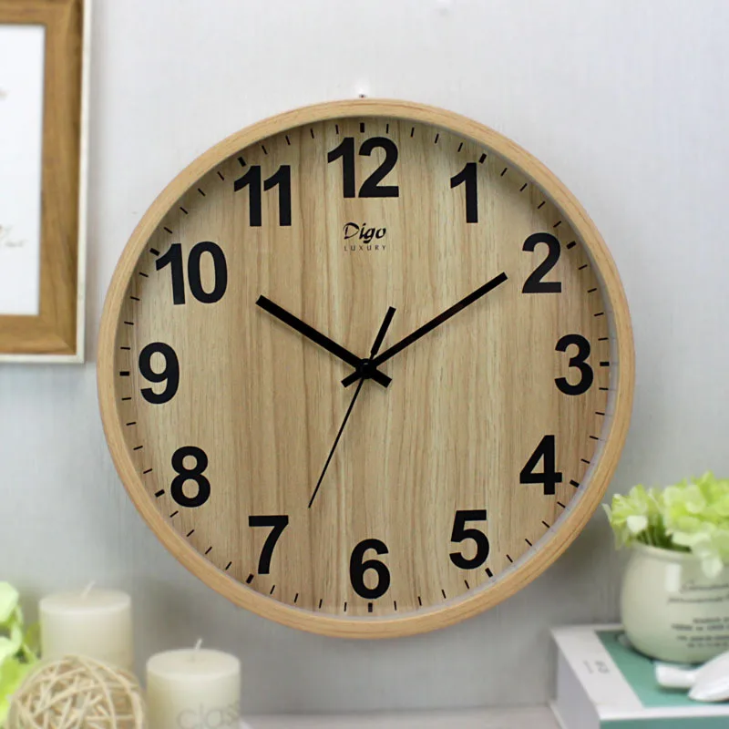 

Foreign Trade Amazon Hot Selling Hot Wall Clock Japan North America Creative Living Room Solid Wood Nordic Simple Decorative Clo