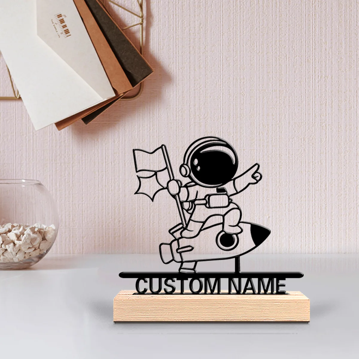 1pc Cute Personalized Custom Astronaut Metal Statues Astronomy Gift with Wooden Base Ideal for Stargazers Study Science Room