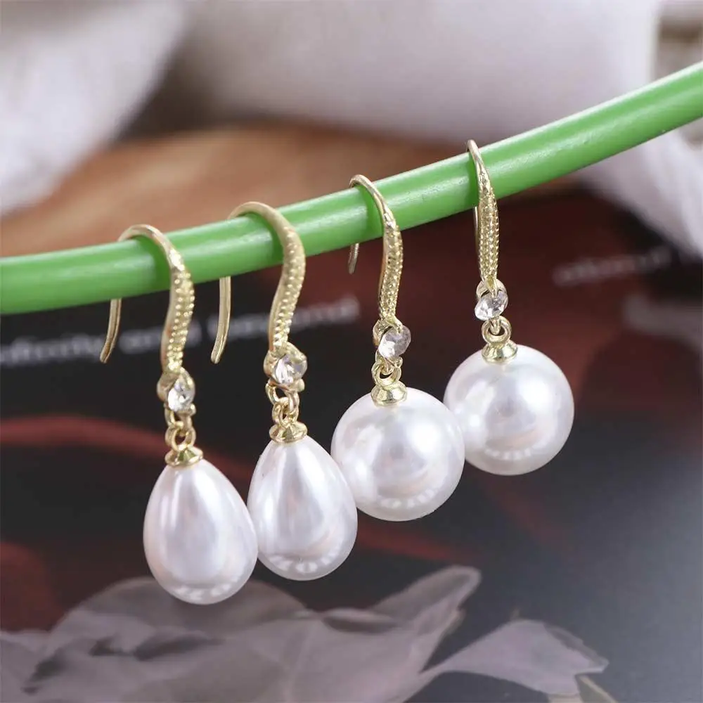 Water Drop Shape Long Earrings Simulation Freshwater Pearl Temperament Drop Earrings Shell Beads Rhinestone Ear Hook Ear Jewelry
