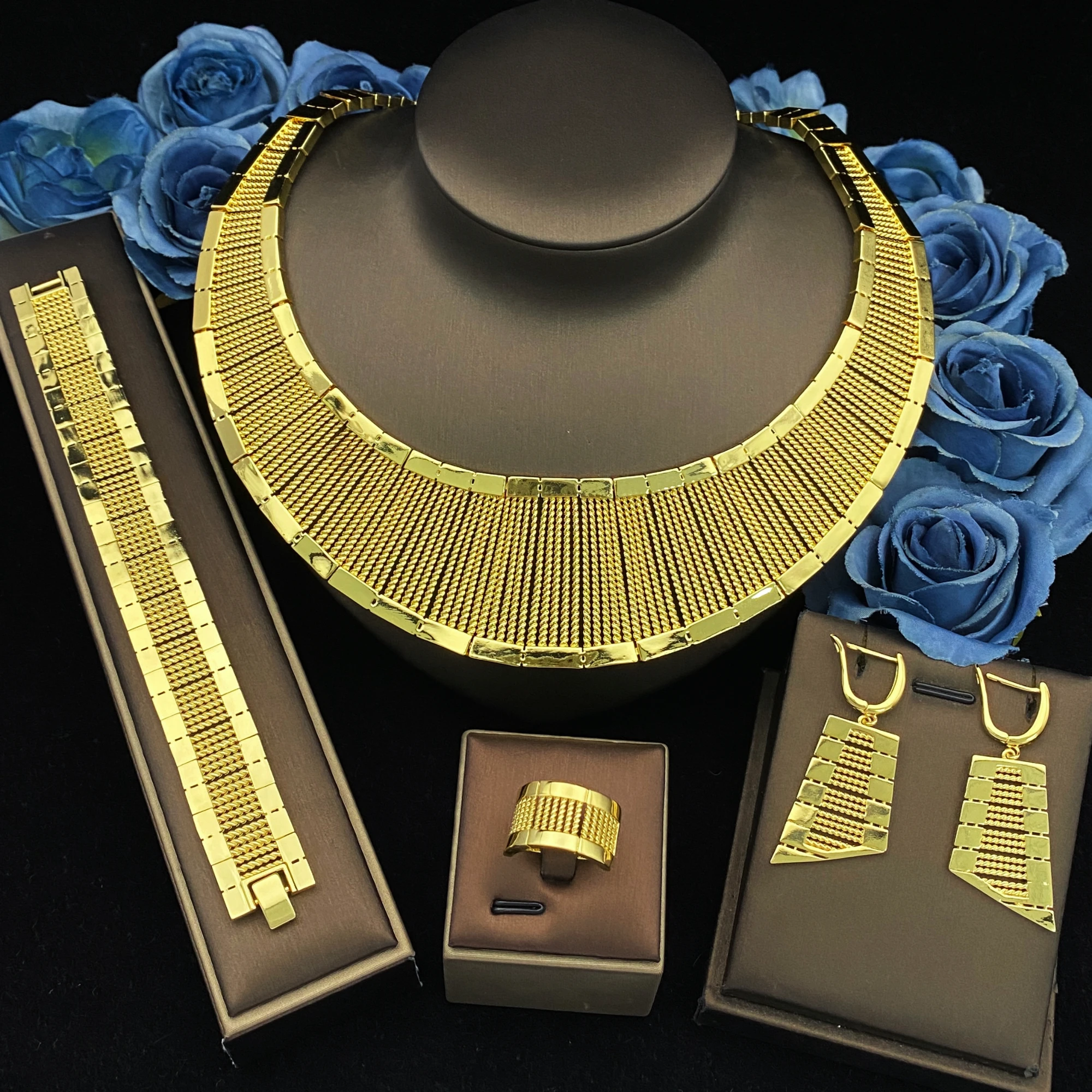 

JRH минималистичный позолоченный CZ комплект из 4 предметов, роскошные женские ювелирные изделия, браслет, кольцо, ожерелье, серьги, вневременные универсальные