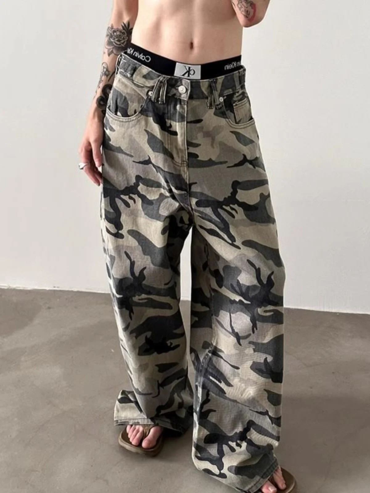 

Американские винтажные камуфляжные джинсы прямого кроя для мужчин, свободные широкие брюки в стиле хип-хоп, уличный стиль
