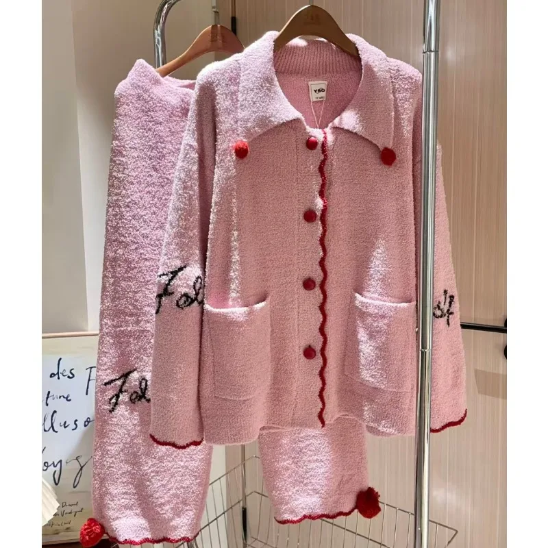 

Новый пижамный комплект минималистичного дизайна 2025 года, подходит для прогулок или сна дома, мягкий, удобный и теплый.