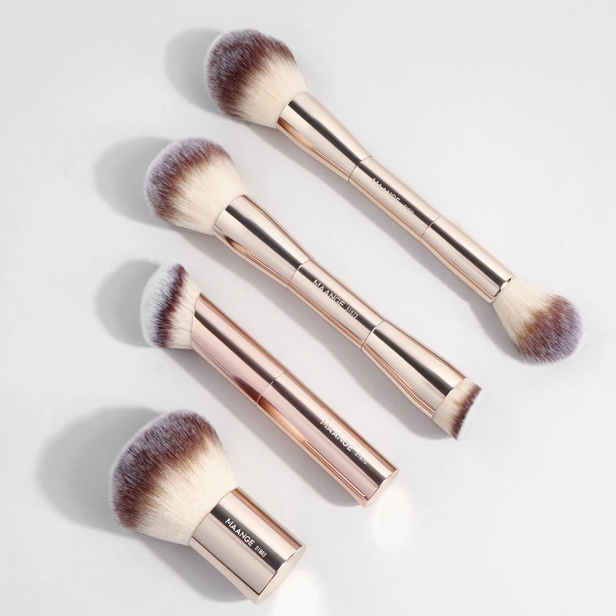 MAANGE 4pcs/set Flawless Makeup Brush Soft Dense Bristles Kabuki Foundation Brush for Contour Powder Blusher with Portable Bag