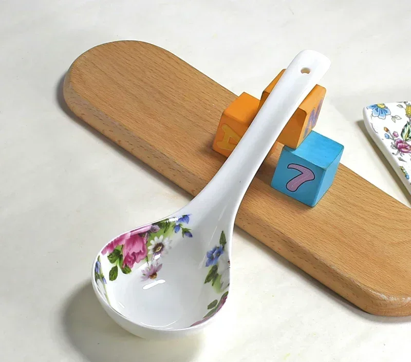 Colher de Porcelana Fina para Cozinha, Colher Chinesa para Arroz e Sopa, Colher de Cerâmica com Cabo Longo para Servir Jantar, Talheres de Porcelana