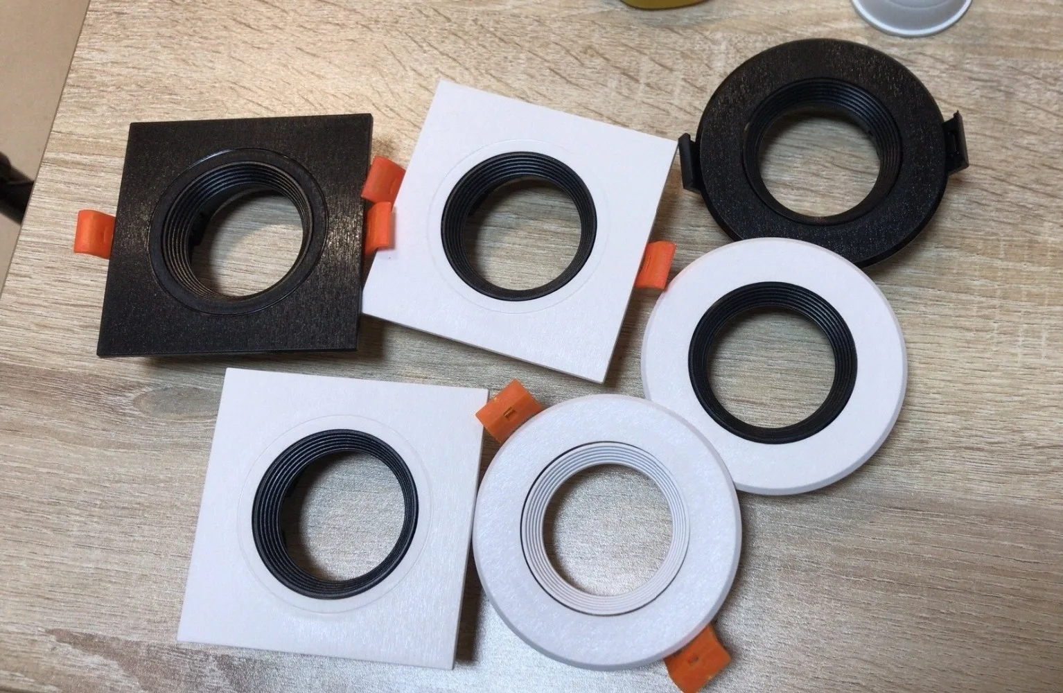 Modern Square Design Plastic Material GU10 MR16 Led Bulbs Lamp Frame Recessed Ceiling Led Spotlight Fixture for Home Decoractive