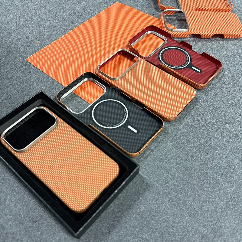 

Matte Genuine Aramid Carbon Fiber Magnetic Cover For iPhone 17 Pro Max 17Pro Magsafe Matte Weaving Grids Bulletproof Back Case