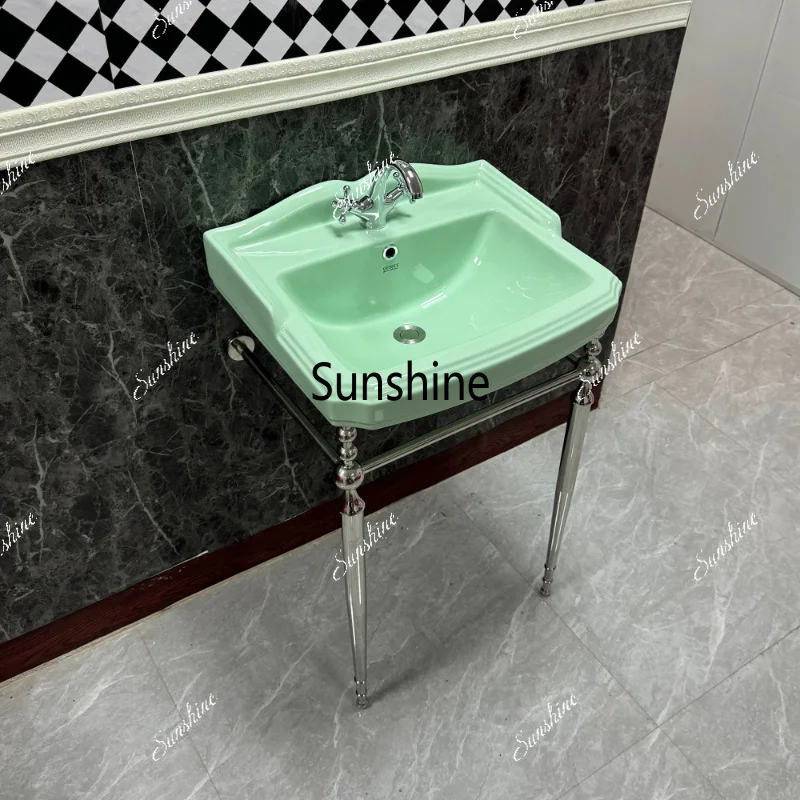 American retro, bracket wash basin floor-to-ceiling metal bracket with all-copper faucet bathroom