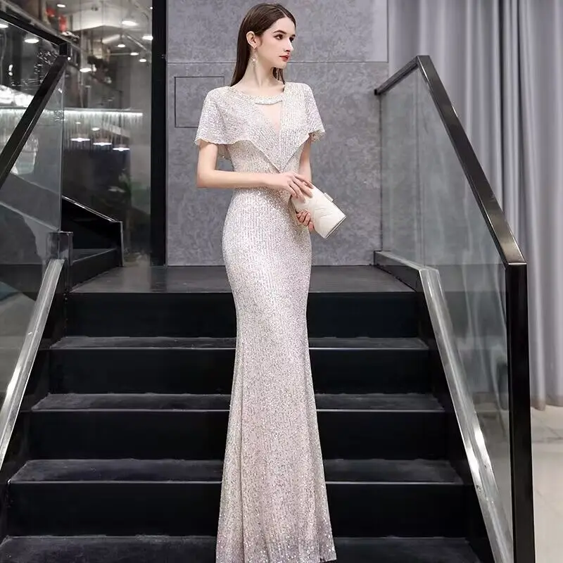 Vestido de Festa com Cauda de Peixe 2023 para Mulheres, Sensação de Alta Classe, Luxo Leve, Vestido na Cor Champanhe para Peq...