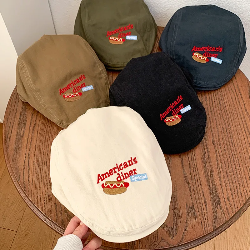 قبعات موزع الصحف للسيدات مطرزة يابانية فنية بسيطة وعصرية متعددة الاستخدامات أقنعة غير رسمية قابلة للتنفس قبعات تظليل خارجية