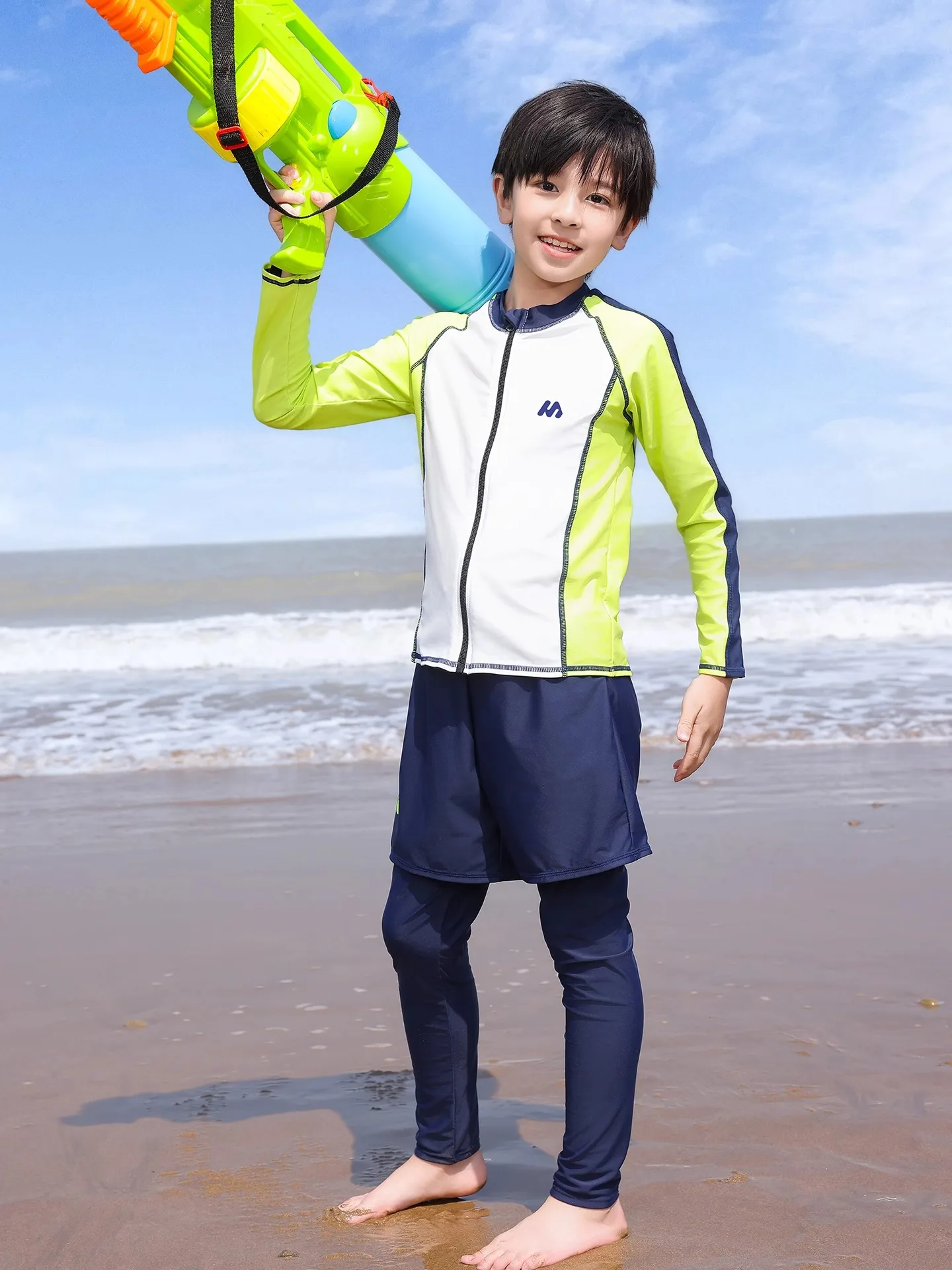 Boys' Ice Silk Swimming Suit Set Long Sleeve Separate Design Summer New Arrival Children's Casual Wear Love Expression