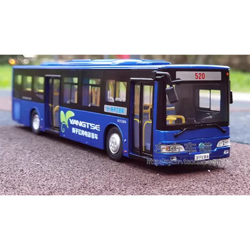 Diecast 1:42 Scale Yangtze River Bus Gasoline Edition Alloy Vehine Model FInished Simulation Collection Decoration Gift Toys