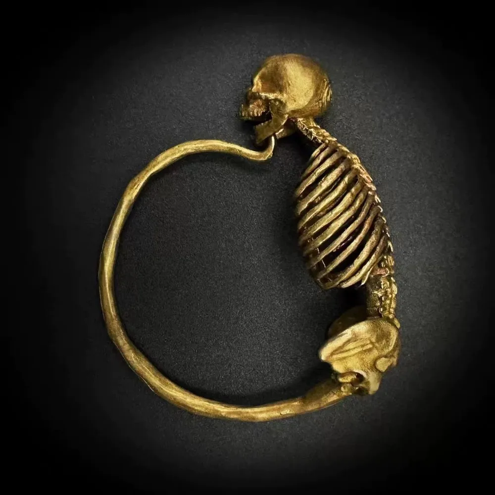 Reincarnation Skeleton Retro Vintage Vintage Hanging Pendant Keychain Unique Personality Punk Skeleton Keychain New Accessories