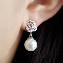 Rose pearl earrings