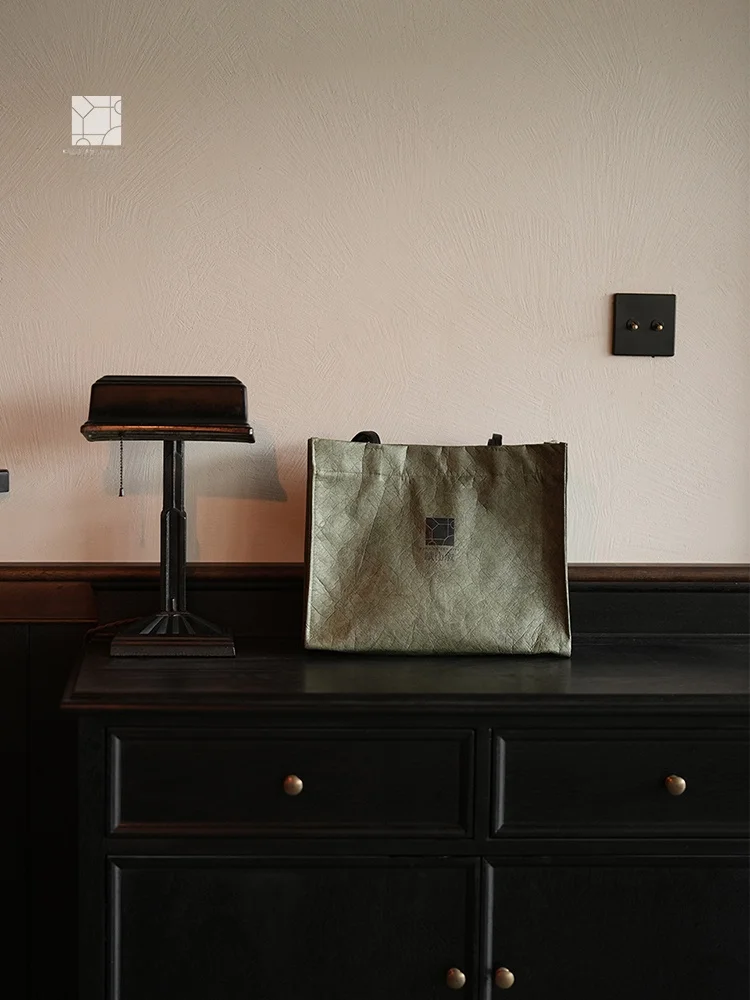 

Fuanxu Creative Cultural Large Canvas Handbag Casual Crossbody Bag Faionable Printed Tote Bag for Men And Women