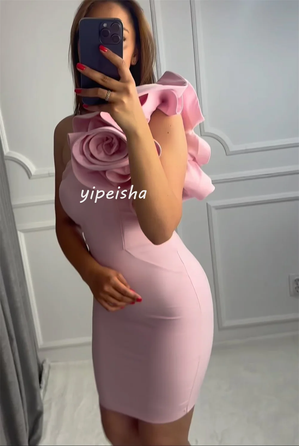 Mini-robes en jersey décontractées personnalisées, gaine plissée à fleurs faite à la main, une épaule, mode assortie, haute qualité, sexy