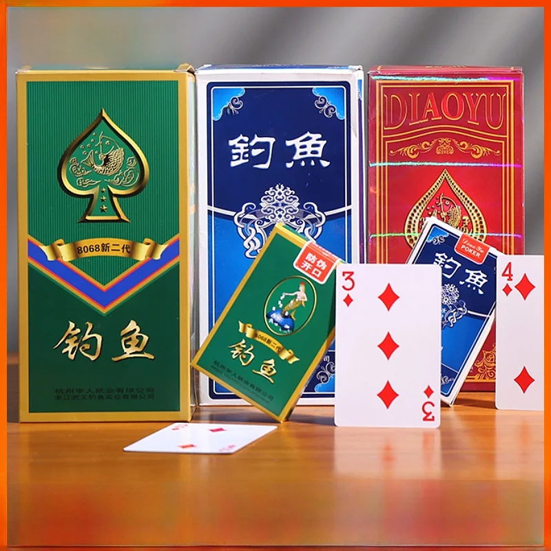 carte-da-poker-rinforzate-e-resistenti-per-uso-domestico-100-set-carte-da-gioco-creative-per-sala-giochi-carte-da-gioco-in-carta-con-regina-volante