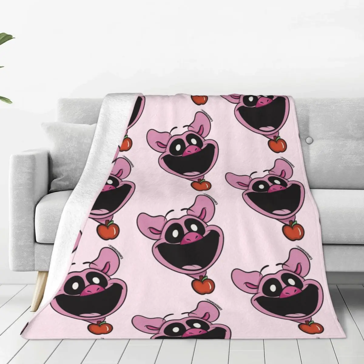 Picky Piggy Flannel Blanket Smiling Critters Custom Throw Blanket for Home Bedspreads