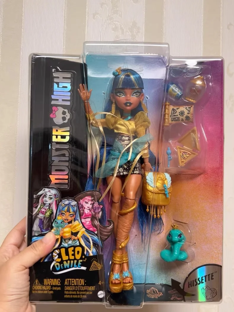 

Spot Monster High School Third Generation G3 New Type Knives Golden Dragon Jennifer Dragon Girl Doll Collectibles Festival Gifts