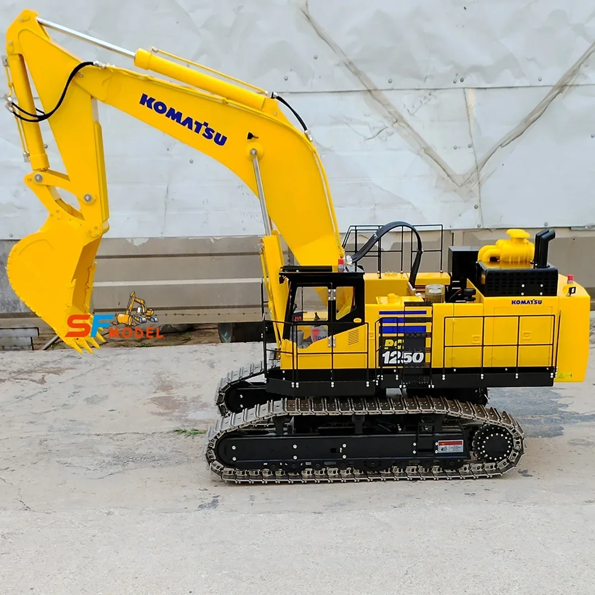 PC1250 RC Excavator 1/8 Hydraulic RC Excavator Metal Heavy Engineering Excavator Model Adult Remote Control Car Toy